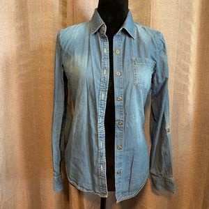 Max jeans chambray button down